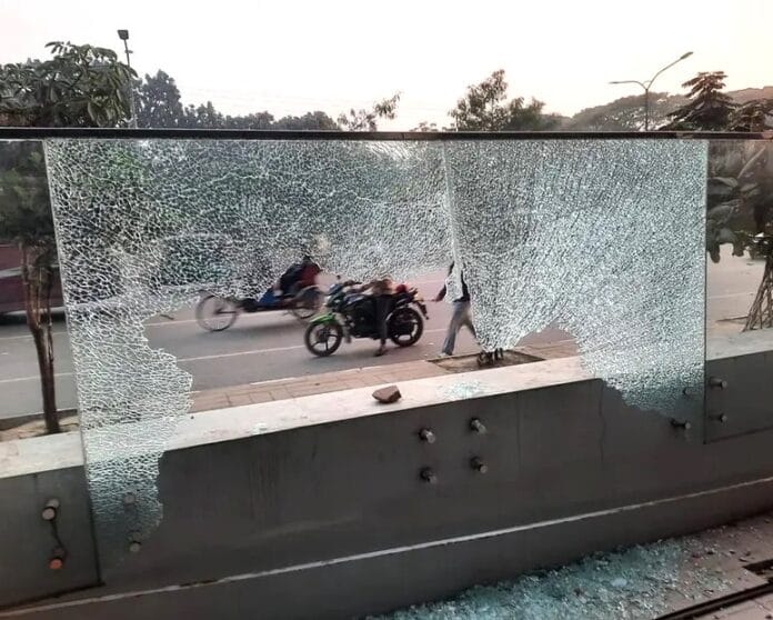 #BTRC #NEIR #MobilePhoneTraders #Vandalise #Bangladesh