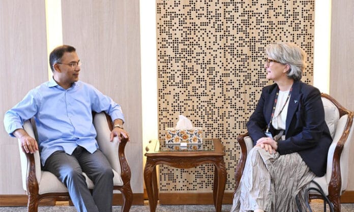 #Telenor#CEO#Meets#PM#Bangladesh